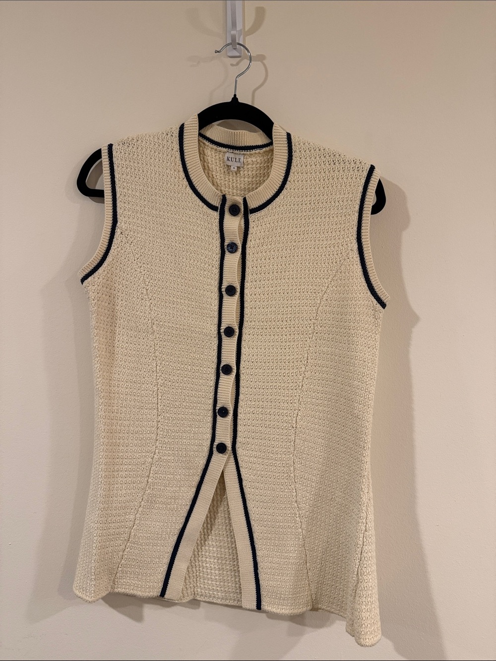 KULE Cream Sleeveless Knit Cardigan with Navy Trim